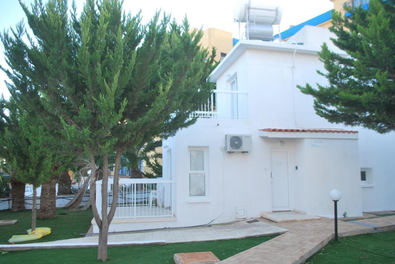 Flisvos Beach Apartments Protaras Værelse billede