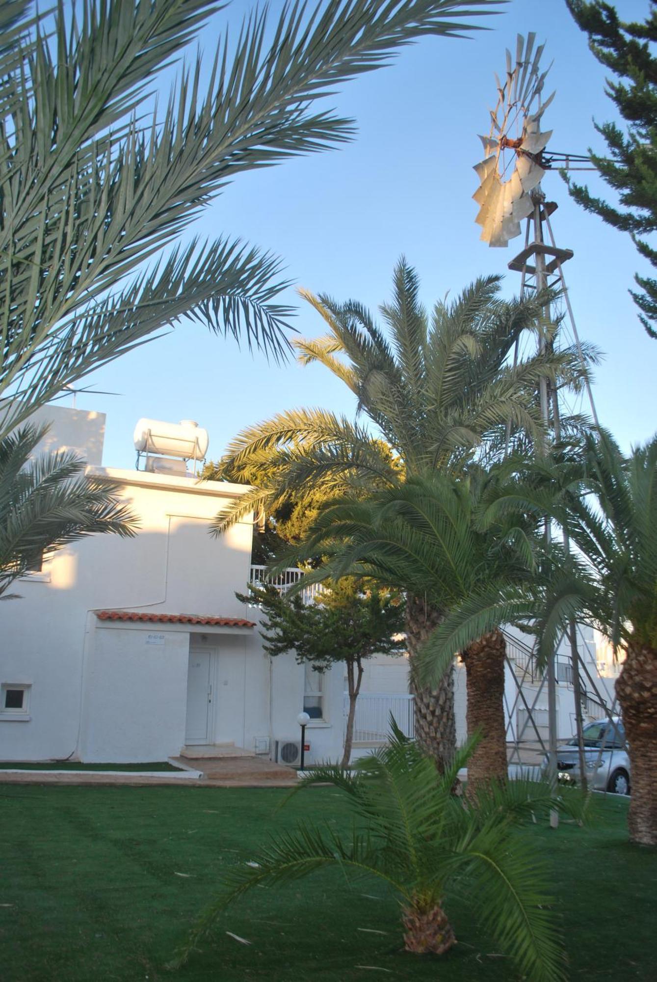Flisvos Beach Apartments Protaras Eksteriør billede